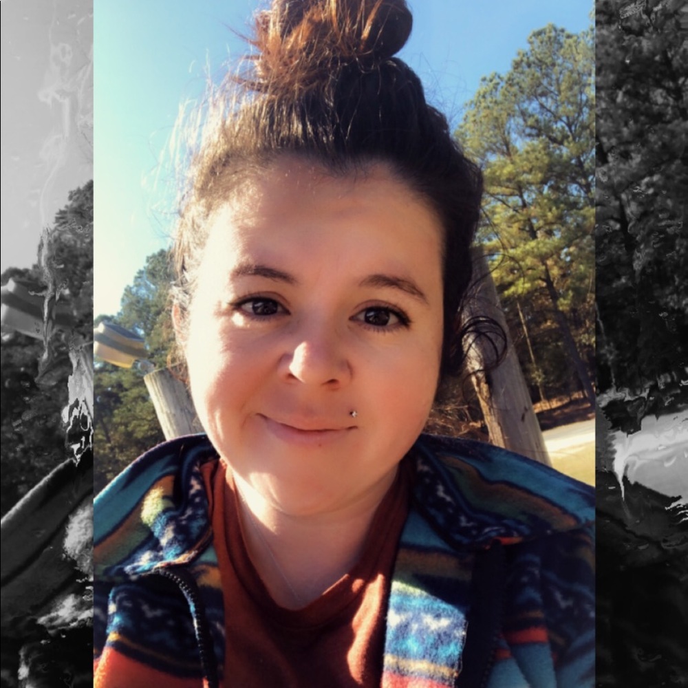 Meet your Posher, Malinda